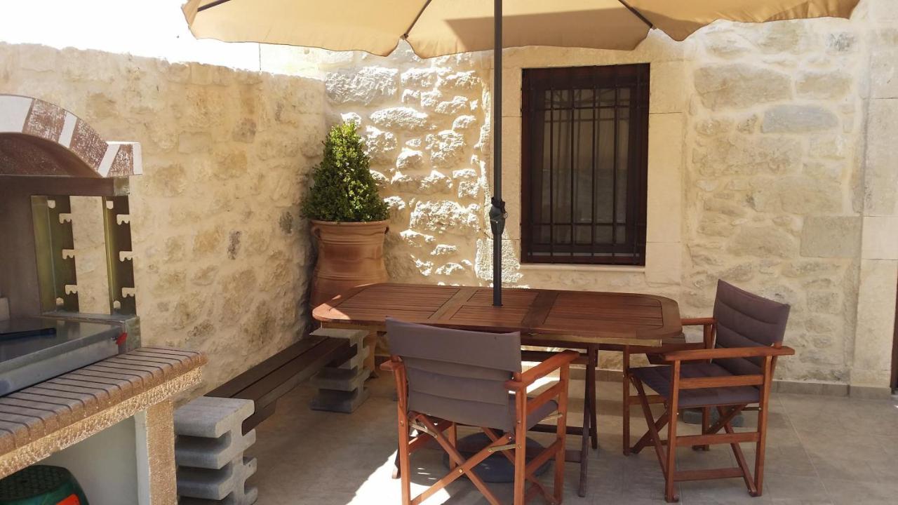 Amazing Stone Villas Kapetaniana Luaran gambar